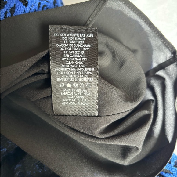 Alice + Olivia Blue Lace Maxi Dress - Picture 10 of 14